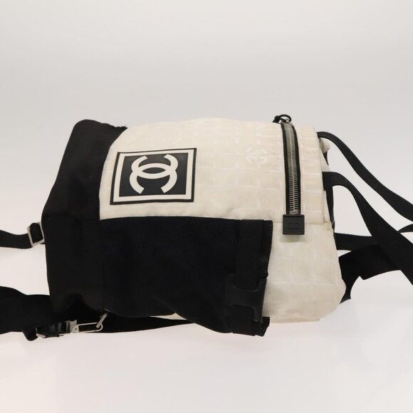 CHANEL New Travel Line Backpack Nylon Beige Black CC Auth kk472 - Picture 5 of 16
